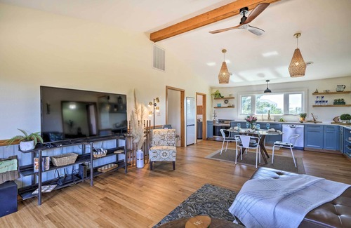 Avon House | Guest Rated 10/10 Avon Home: Walk to Bay & Enjoy Amenities