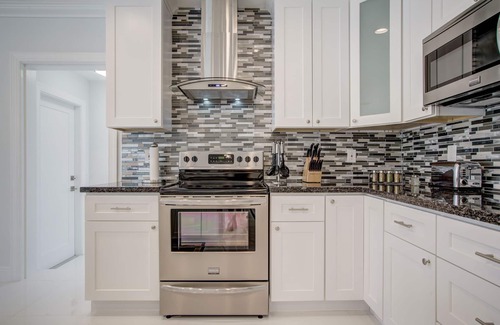 Dolphin Isles House | Modern 3BR Beach Home with Ocean View & Pet Friendly