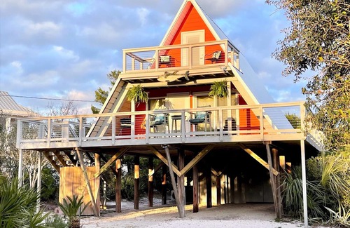 Inlet Beach House | Experience Vintage Florida Vibe with Oceanfront Amenities