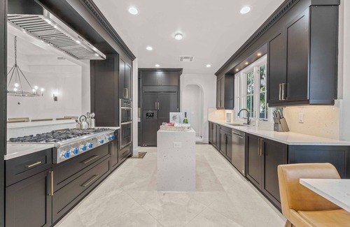 Harbordale House | Beachside Retreat with Heated Pool & Ocean Views at Hemingway Key
