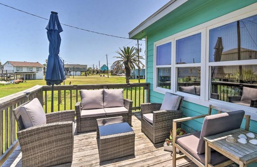 Surfside Beach House | Inviting Surfside Beach Retreat with Deck Steps from Ocean