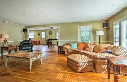 Old Orchard Beach House | Family-Friendly Maine Home Steps from Old Orchard Beach