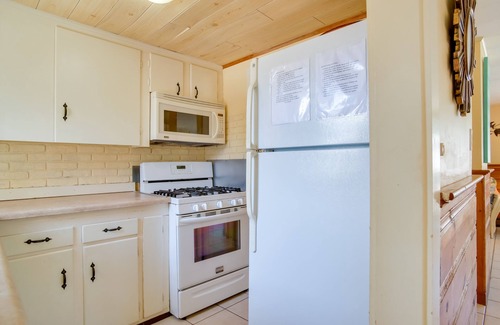West Dennis House | Beachside Cape Cod Escape: Pet-Friendly with Ocean Views