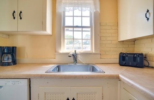 West Dennis House | Beachside Cape Cod Escape: Pet-Friendly with Ocean Views