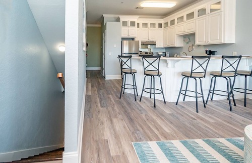 El Centro Beach House | Beachside Oasis: Sleeps 12 with Pool & Ocean View!