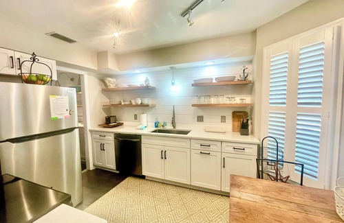 Saint Simons Island House | Convenient Beach Access: Enjoy Pool, Spa & Ocean Views!