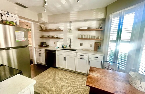 Saint Simons Island House | Convenient Beach Access: Enjoy Pool, Spa & Ocean Views!