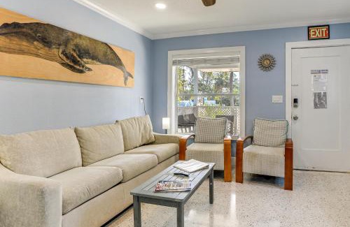 Indian Rocks Beach Apartment | Relaxing Indian Rocks Beach Duplex Steps From the Shore