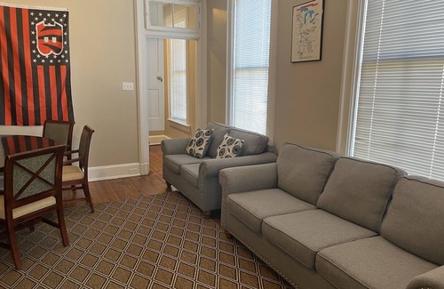 Covington House | Inviting Mainstrasse Village Home Steps from Downtown Cincinnati