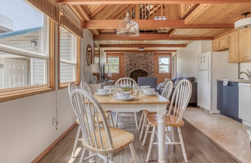 Pacific City House | Charming Getaway Steps from Cape Kiwanda with Ocean Views
