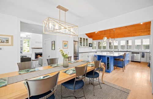 Harbert House | Steps from Cherry Beach: Chef's Kitchen & Yoga Studio