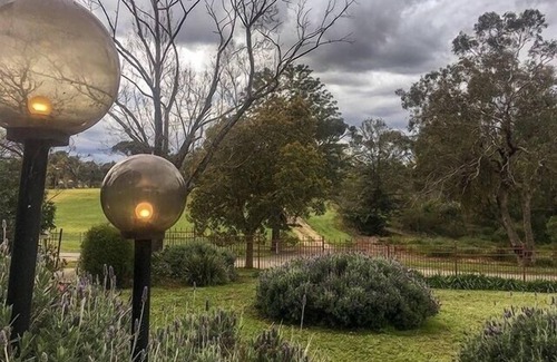 Corowa House | Experience Corowa Whiskey & Chocolate Factory Getaway