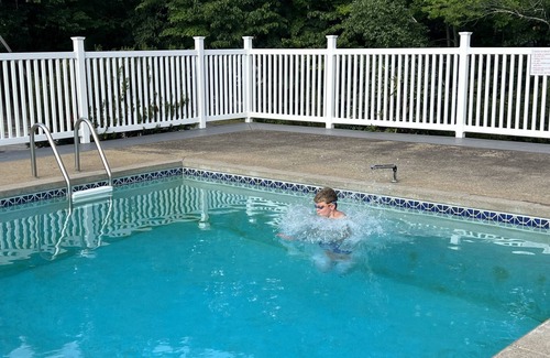 North Conway Condo | Explore Cranmore & North Conway Village! Condo with Pool
