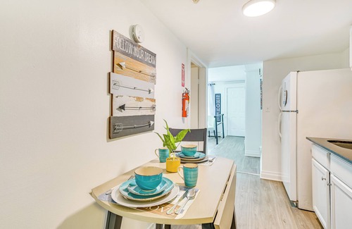 Albany Apartment | Prime Downtown Albany Apartment: Walkable & Family-Friendly!