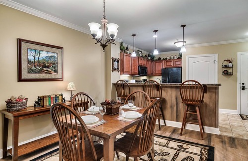 Gatlinburg Condo | Inviting Cabin Retreat Near Downtown Gatlinburg Convention Center