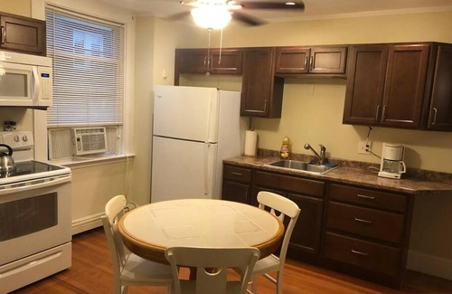 Salem Apartment | Convenient Stays Steps from Vibrant Downtown Salem