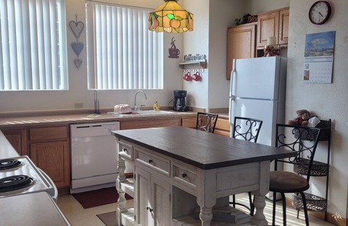 Cripple Creek House | Prime Location with Deck, Wildlife & Close to Casino