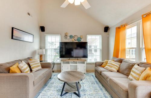 East Ocean View Apartment | Walk to East Beach Apt with Outdoor Space