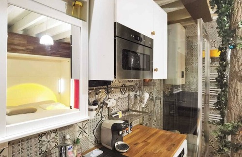 15th Arrondissement Apartment | Walk to Eiffel Tower from Charming Studio/15 arr/for 2