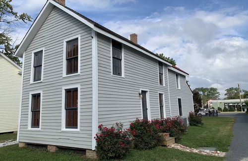 St. Michaels House | Perfectly Located House with Pool and Spa Amenities