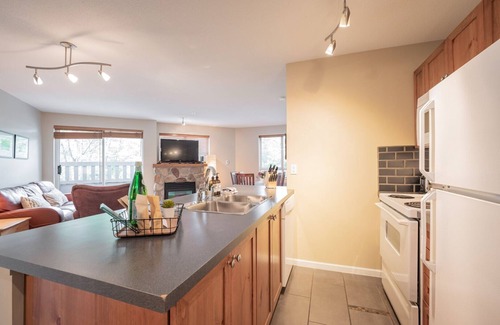Whistler Condo | Prime Location: 2BDR Condo in Whistler Village