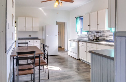 Bladen House | Charming Bladen Countryside Retreat with Fire Pit & Spa