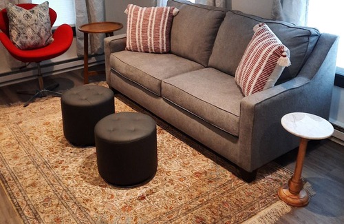 Easton Apartment | Walk to galleries, shops, restaurants, 5 min to Center Square Easton & market
