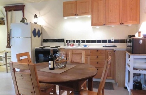 Florence House | Pet-Friendly Surf Sounds: Pool Table & Steps to Heceta Beach