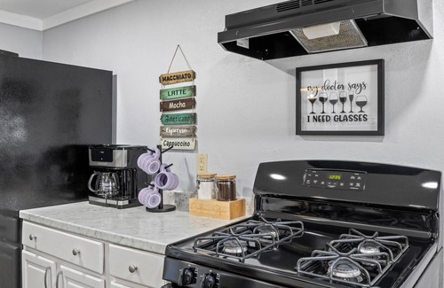 Ithaca House | Convenient Access to Trails, Bars & Shops Near Pool