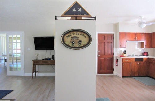 Largo House | Experience Incredible Sunsets Near Indian Rocks Beach