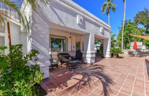 Larissa House | Idyllic Oasis Near Dodgers Spring Training & Westgate Fun