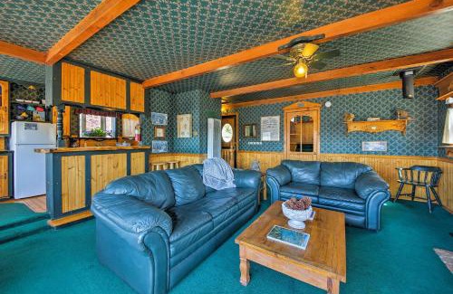 Fawnskin House | Inviting Fawnskin Cabin with Deck, Steps to Lake & Spa!
