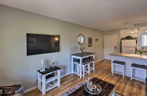 Lake Havasu City Condo | Premier Lake Havasu Condo: Steps to Dining, Shops & Fun!
