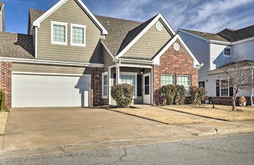 Afton House | Family-Friendly Afton Townhome Near Lake and Dining