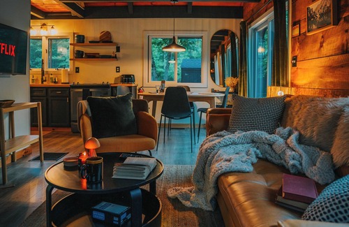 Chocorua Ski and Beach Cabin | Explore White Mountain: Swim, Kayak & Campfire Retreat
