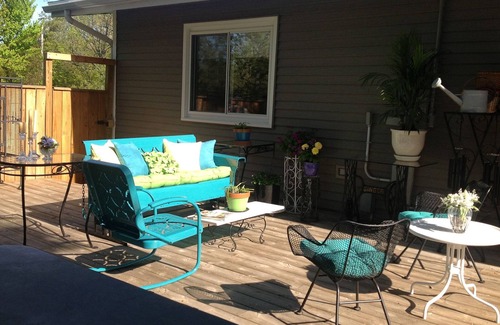 Douglas House | Idyllic Retreat: Walk to Lake Michigan & Saugatuck with Bikes