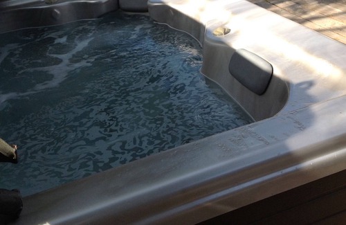 Douglas House | Idyllic Retreat: Walk to Lake Michigan & Saugatuck with Bikes
