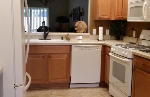 Virginia Trace House | Perfect Location Near Lake Sumter Landing with Golf Cart!