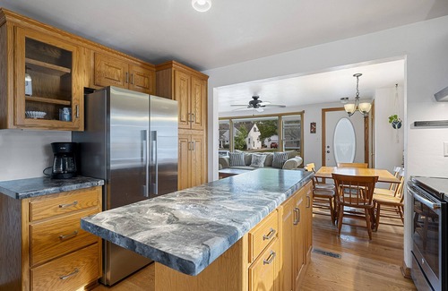 Green Bay House | Perfect 3-Bedroom Home, Pet-Friendly Near Lambeau