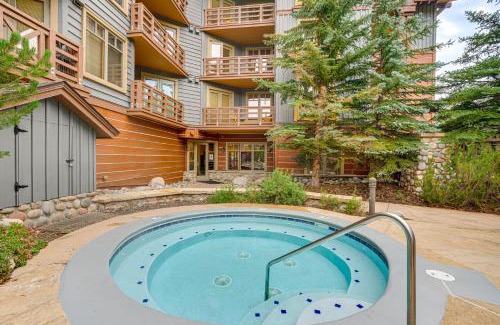 Copper Mountain Village Apartment | Inviting Copper Mountain Condo with Pool & Spa Access