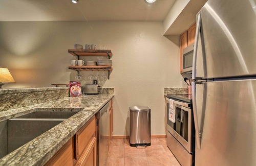 Frisco Condo | Ideal Frisco Condo: Pool Access & Steps from Main Street