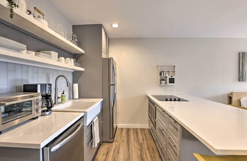 Frisco Apartment | Stylish Frisco Studio: Steps from Main Street & Family-Friendly