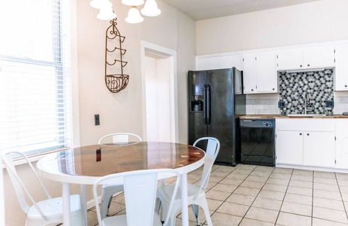 Canon City House | Discover a Family Home with Hot Tub near Main Street
