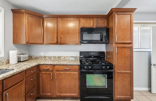 Harters Heights House | Proximity to ND & Eddy Street: Guest Rated 9.8, Family-Friendly