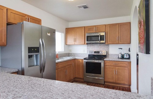 Hauula House | Oceanfront Retreat: Walk to Beach & Close to BYU-H