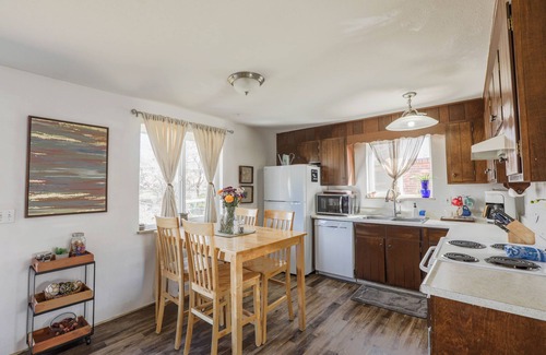 Scenic Heights House | Experience Olde Town Arvada: Pet-Friendly Colorado Retreat