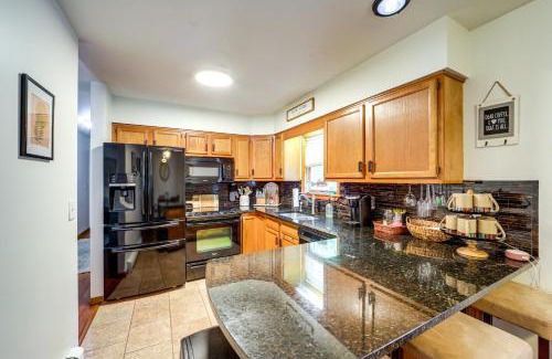 Auburn House | Inviting Auburn Retreat with Hot Tub - Steps to Scenic Lake