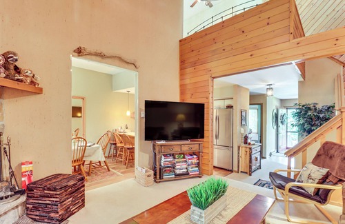 Lake Harmony House | Lake Harmony Townhome: Walk to Dining & Family-Friendly Amenities