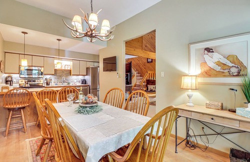 Lake Harmony House | Lake Harmony Townhome: Walk to Dining & Family-Friendly Amenities