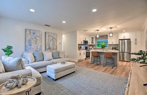 South Sarasota House | Experience The Melrose Sarasota with Private Lanai Access
